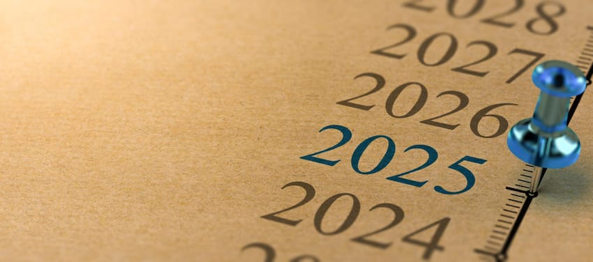Reinventing Yourself - TImeline with pushpin on year 2025